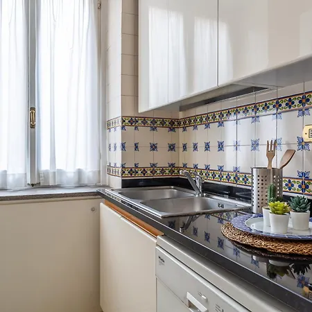 Iflat Classy & Spacious Near Campo De Fiori Apartament *